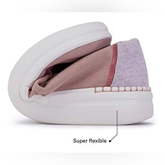 Hey Dude Women's Wendy Rise Chambray Rose Shoes - Picture 8 of 9